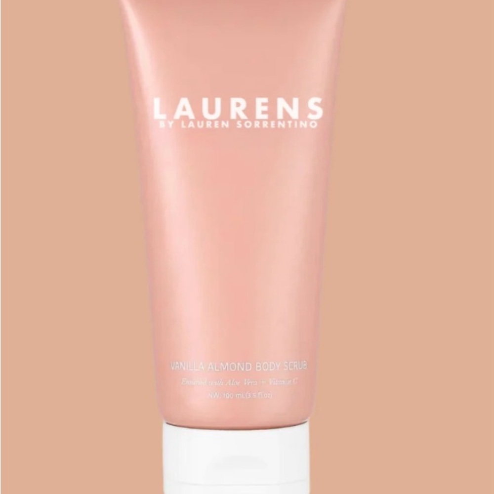 Laurens Vanilla Almond Body Scrub